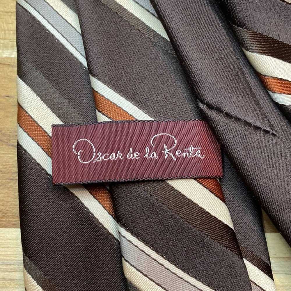 OSCAR DE LA RENTA Vinage Brown Necktie - image 1