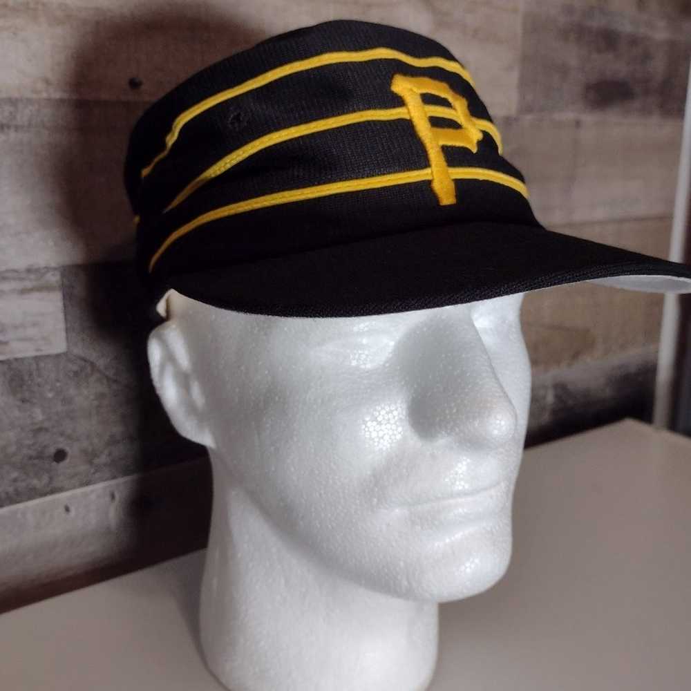 (M-L) RARE Vintage New Era Pittsburgh Pirates Hat - image 1