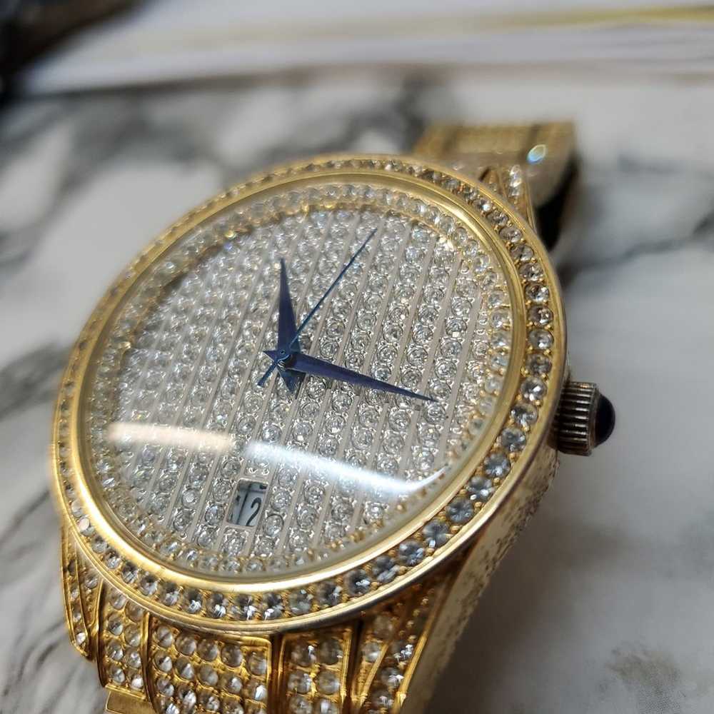 Croton vintage Goldtone Crystal Covered,44mm watch - image 3