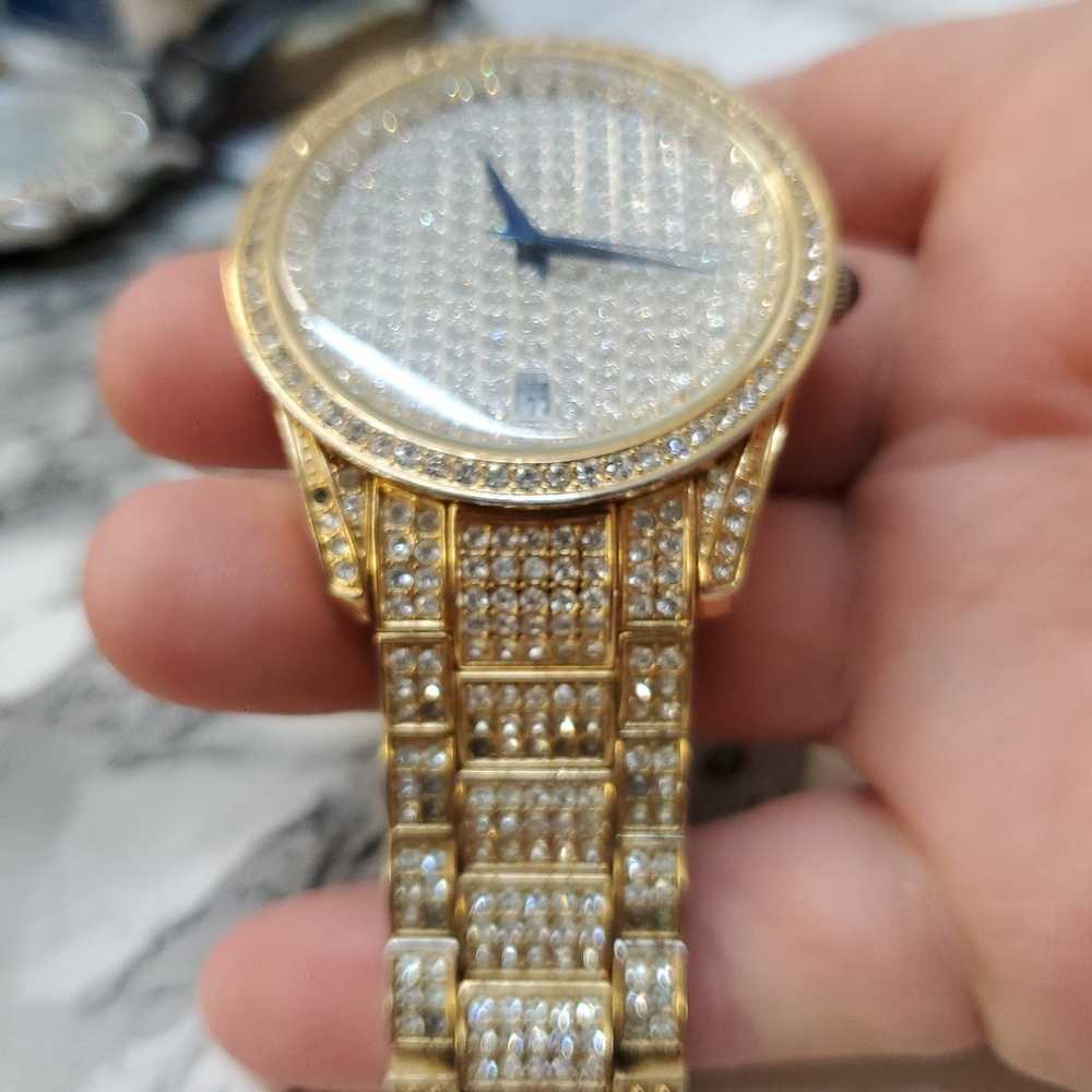 Croton vintage Goldtone Crystal Covered,44mm watch - image 4