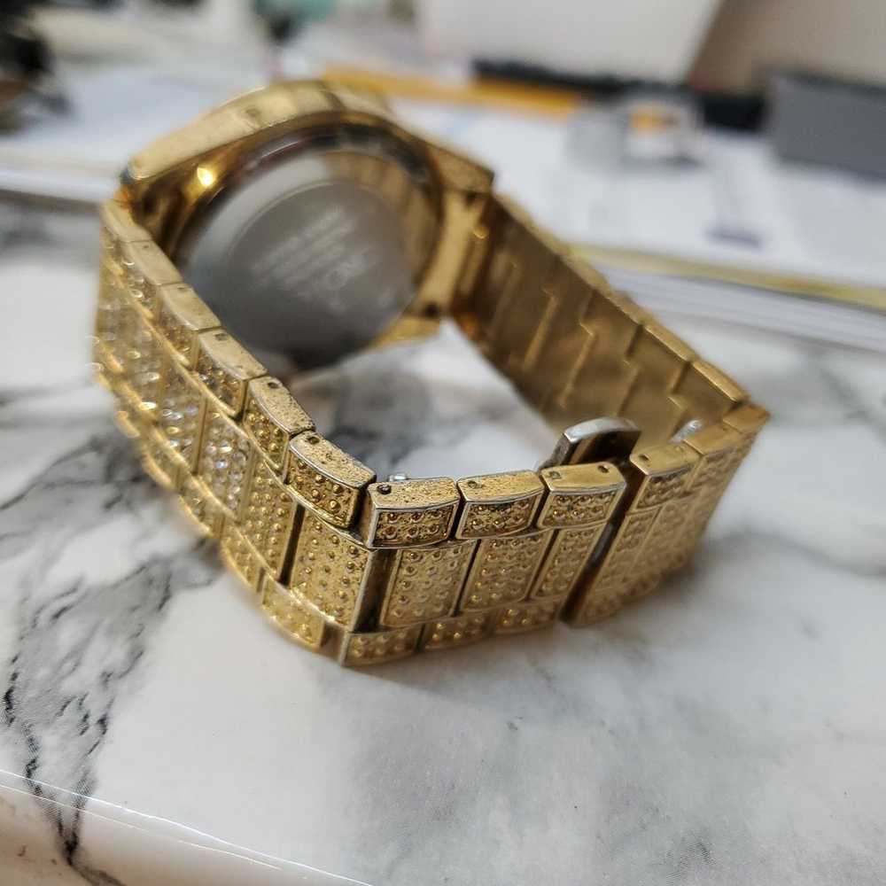 Croton vintage Goldtone Crystal Covered,44mm watch - image 8