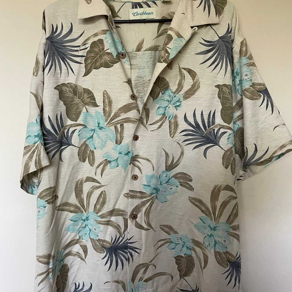 Caribbean Mens XL Tan Aqua Blue Floral Print Shor… - image 1