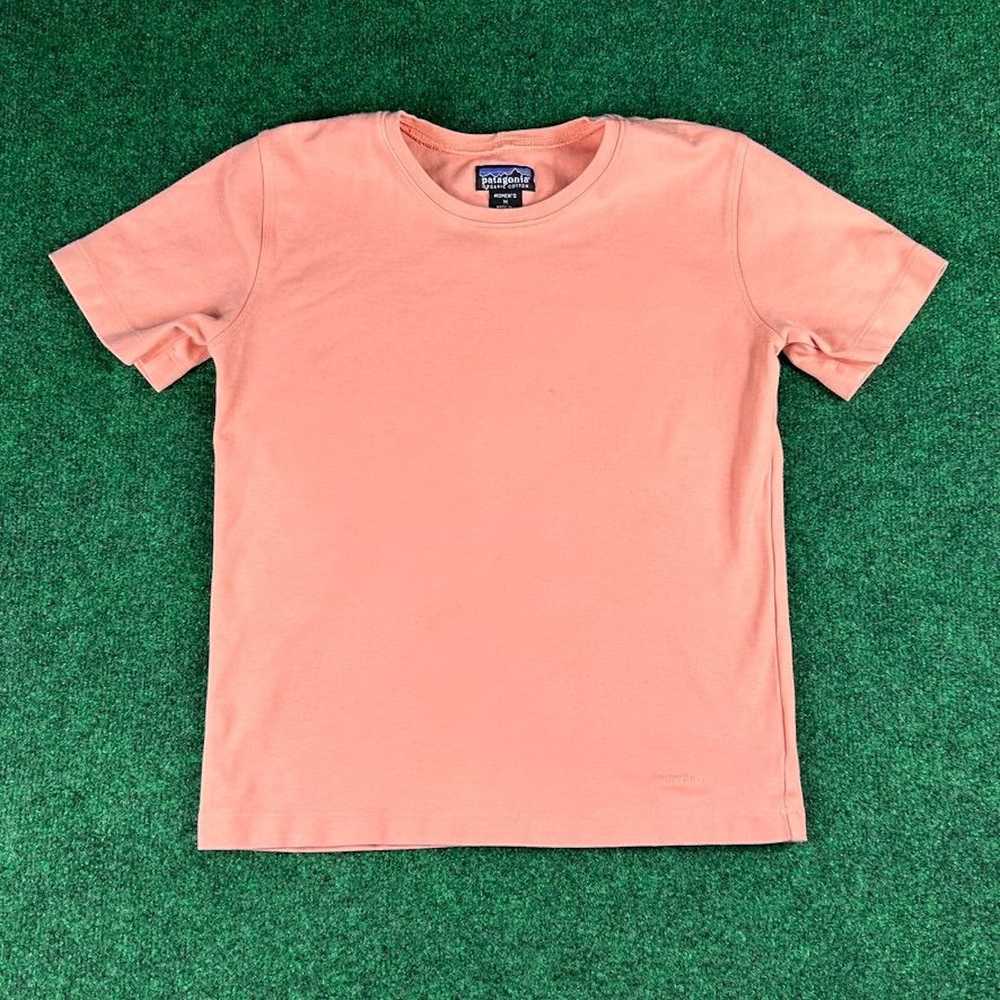 Patagonia Vintage Patagonia Tee Peach T-Shirt Wom… - image 1