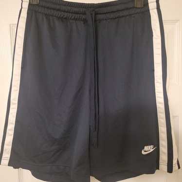 Vintage Nike Mens Athletic Shorts  100% Polyester… - image 1