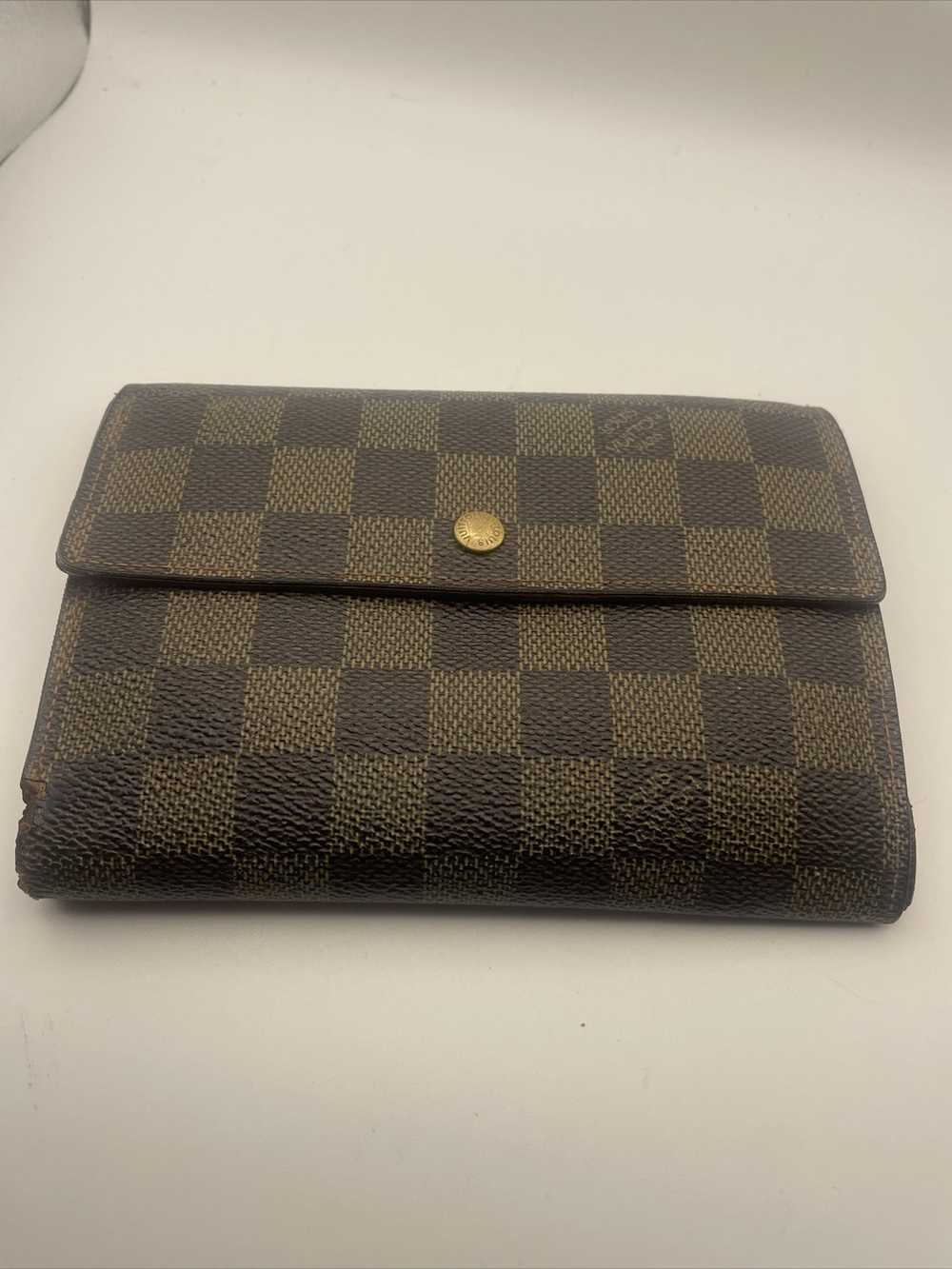 Louis Vuitton Louis Vuttion damier wallet - image 1