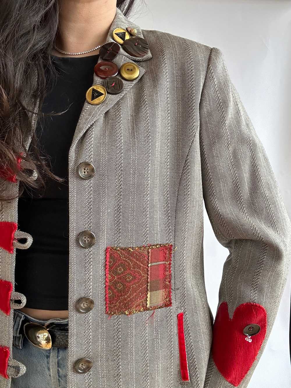 90s Vintage Upcycled Blazer with patches and butt… - image 4