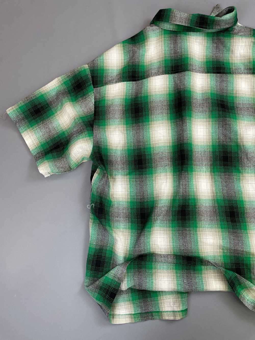 RETRO SHORT SLEEVE BUTTON DOWN SHADOW PLAID FLANN… - image 6