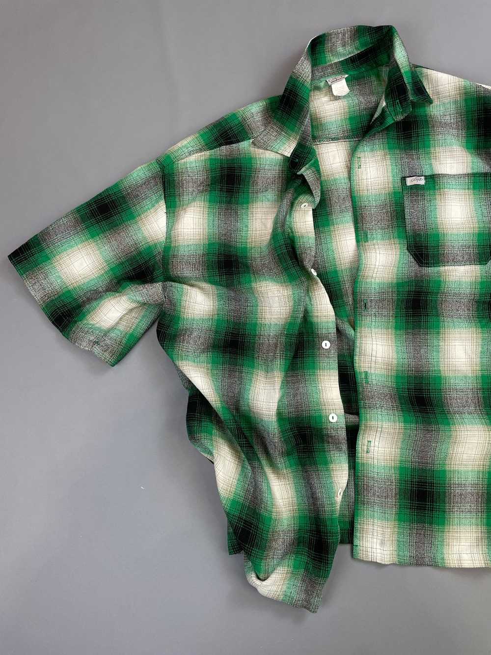 RETRO SHORT SLEEVE BUTTON DOWN SHADOW PLAID FLANN… - image 8