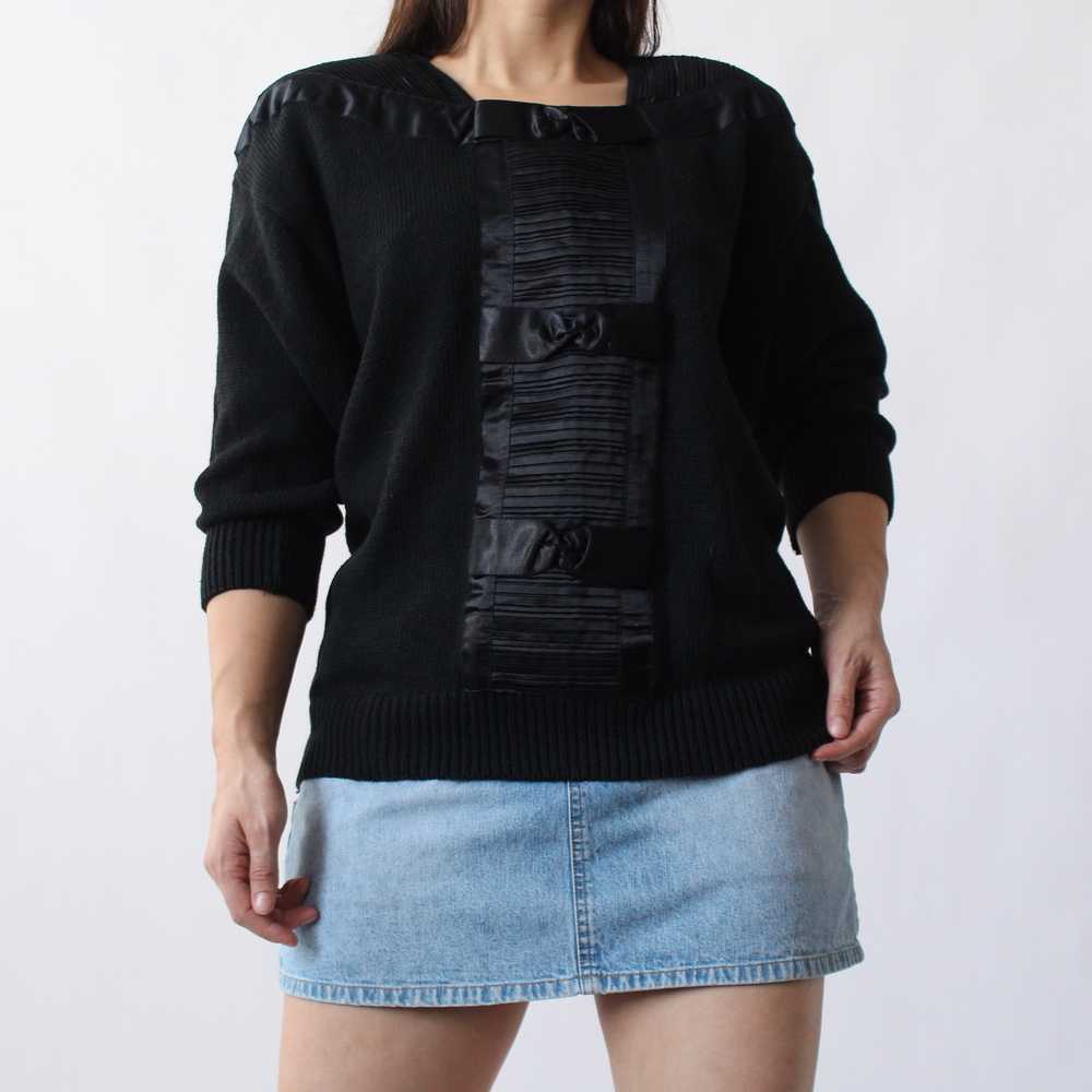 Vintage Textured Knit Sweater - image 1