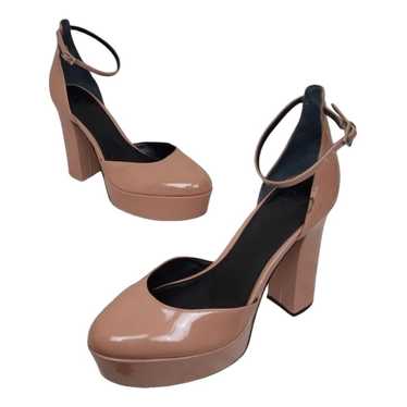 Marc Fisher Vegan leather heels