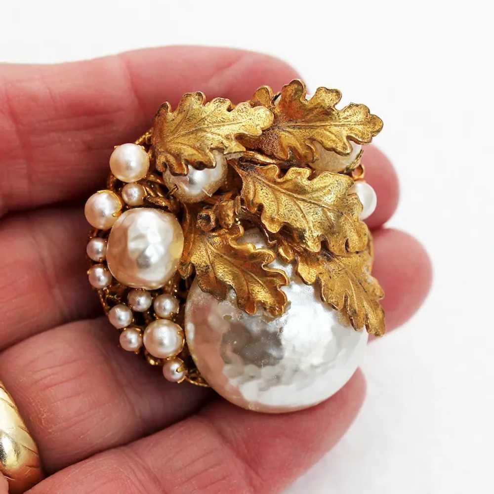 Miriam Haskell Faux Pearl and Gilt Brooch - image 3