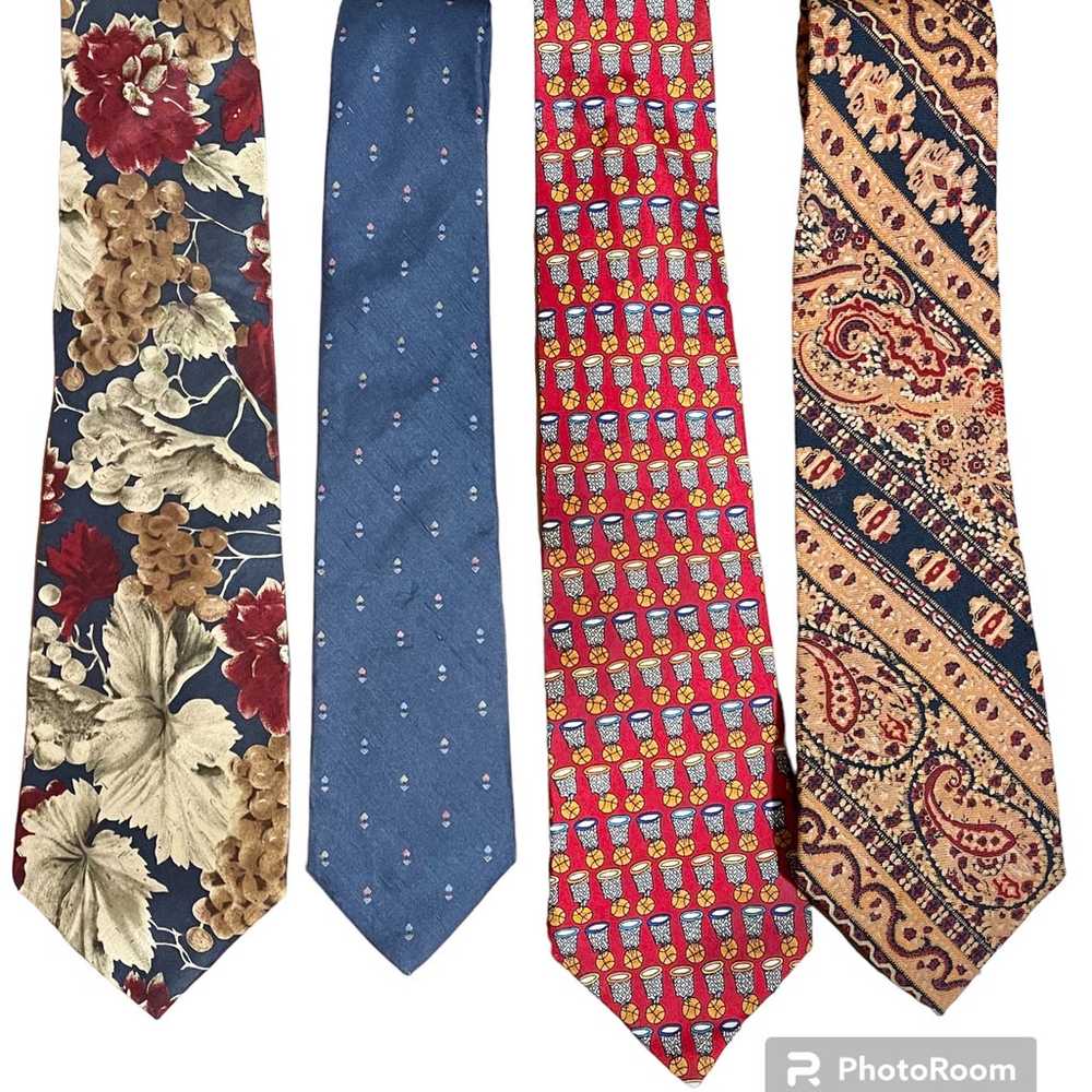 Men’s Ties Lot of 4.  2 Silk, 1 Wool, 1 Unknown - image 1