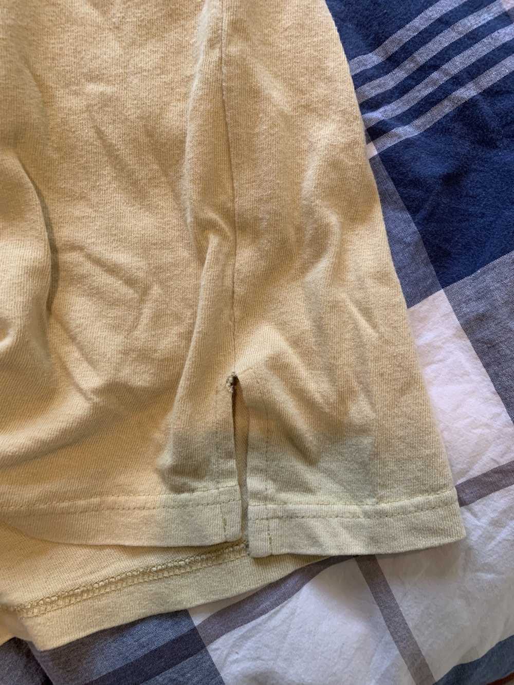 Undercover Undercover Pale Yellow Pocket Ringer T… - image 3