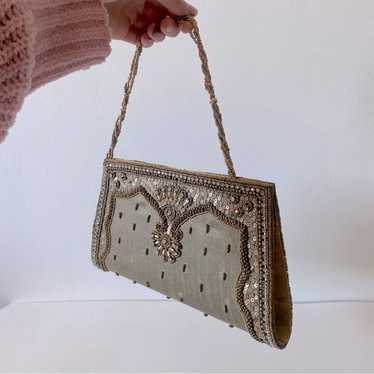 1950s Large Gold Beaded Silk Hong Kong Made Vintage 50s Evening Clutch Purse  Bag For Sale at 1stDibs | 1950s clutch purse, large clutch purse, large  gold purse