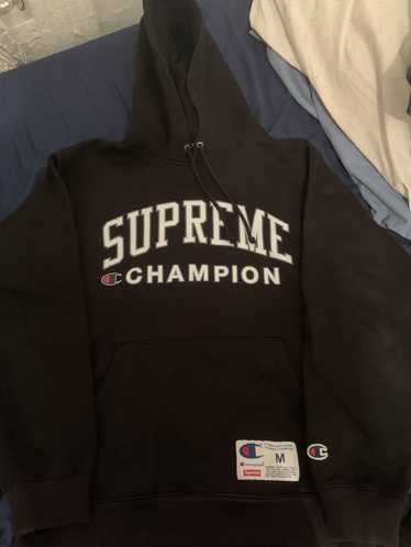 Supreme champion hot sale hoodie black