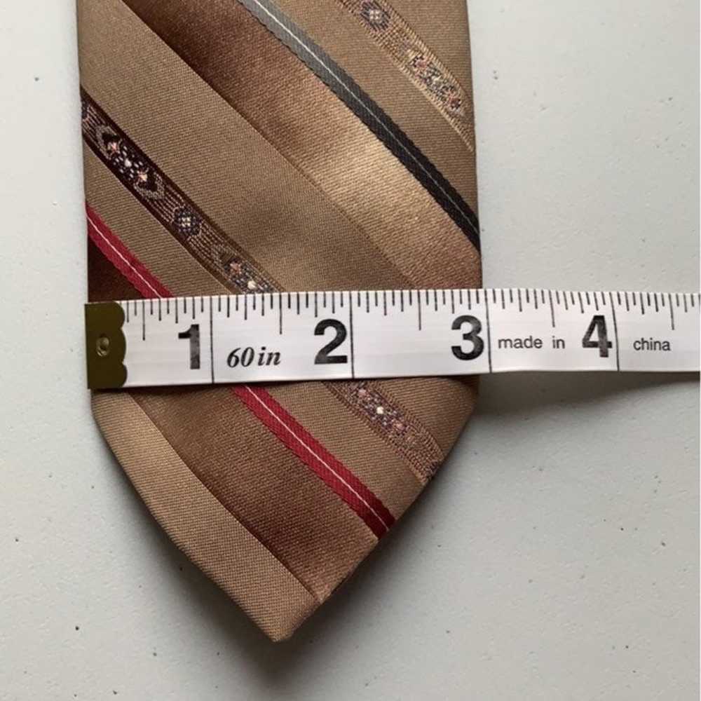Vintage Van Heusen striped tie - image 2