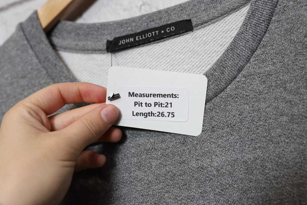john elliott short sleeve sweatshirt size large - image 4