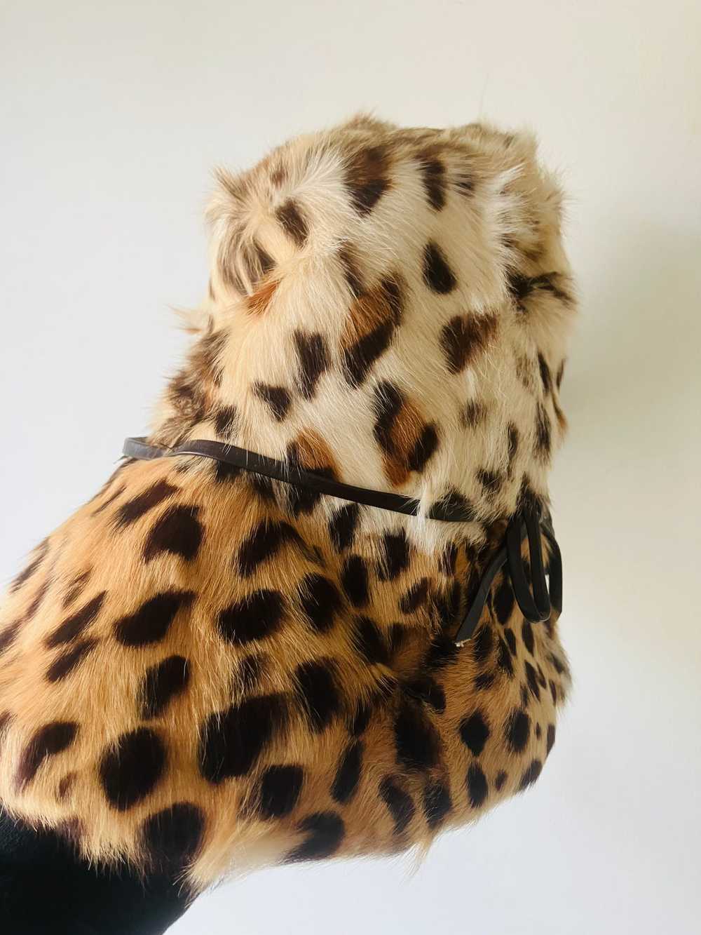 Vintage Vera Pelliccia Barney’s NY Cheetah Hat - image 2