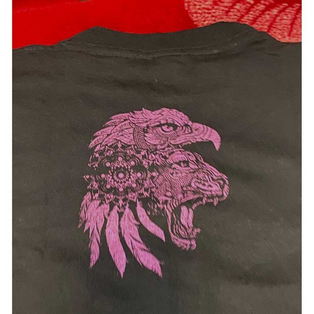 NWOT Eagle & Jaguar Graphic Tee Medium - image 6