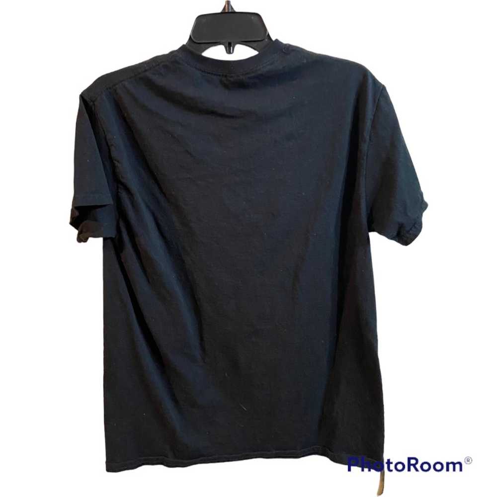 Breaking news nobody cares mens tee shirt size M … - image 2