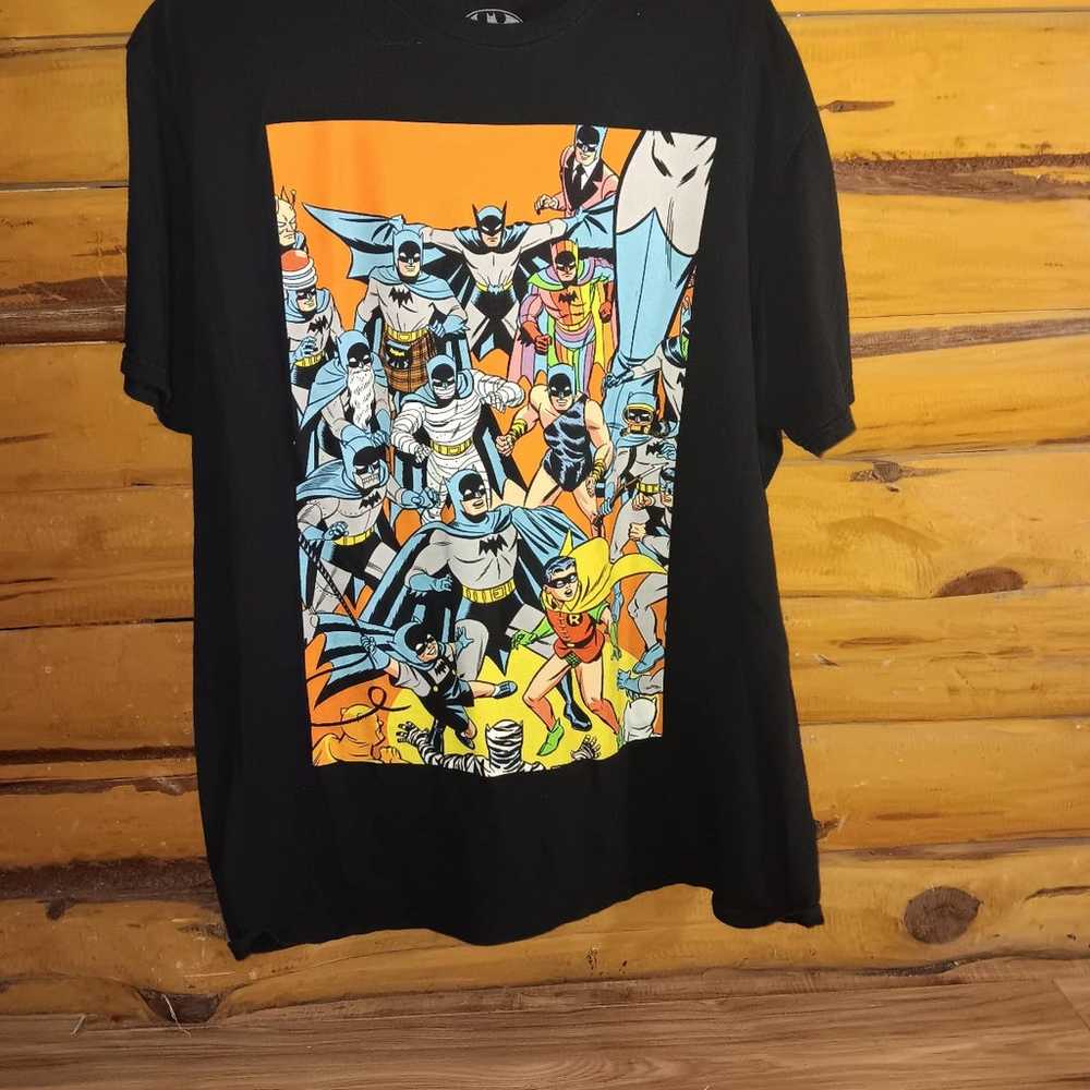 Graphic batman comic shirt - image 2