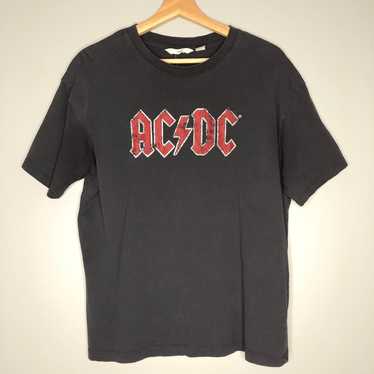 H&M AC/DC Band T-Shirt Graphic Tee Back in Black … - image 1