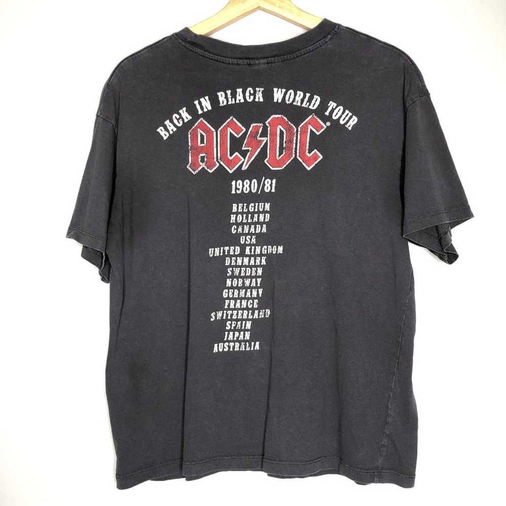 H&M AC/DC Band T-Shirt Graphic Tee Back in Black … - image 5