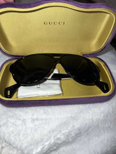 Gucci Black Gucci Sunglasses With Gucci Stripe