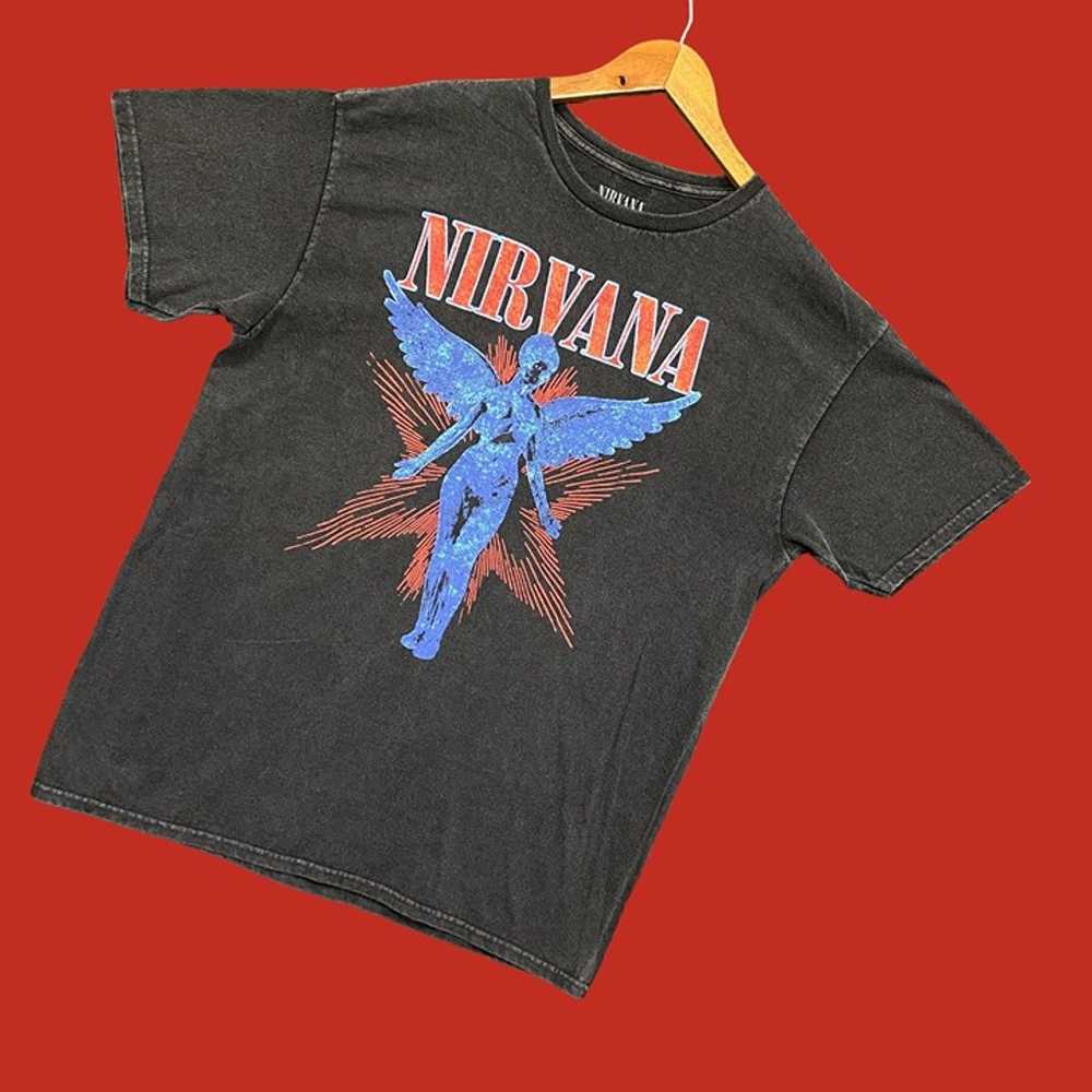 Nirvana In Utero Rock Tshirt size small - image 3