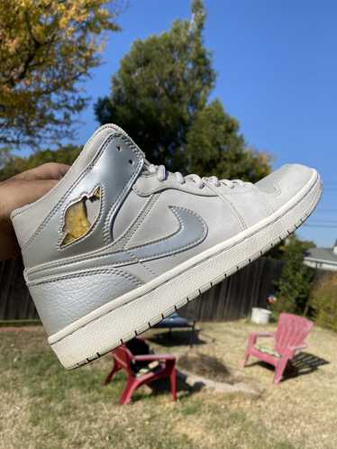 Jordan 1 retro+ 2001 - Gem