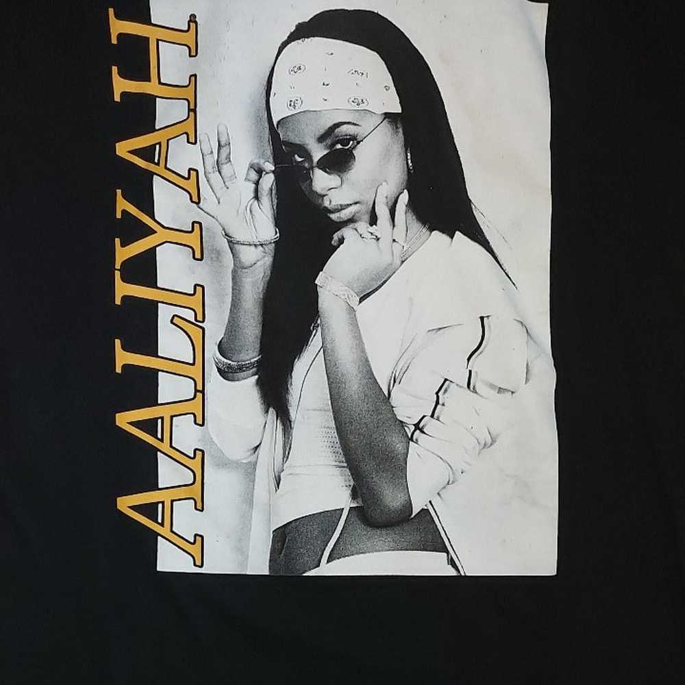 Aaliyah Graphic Tee - image 1