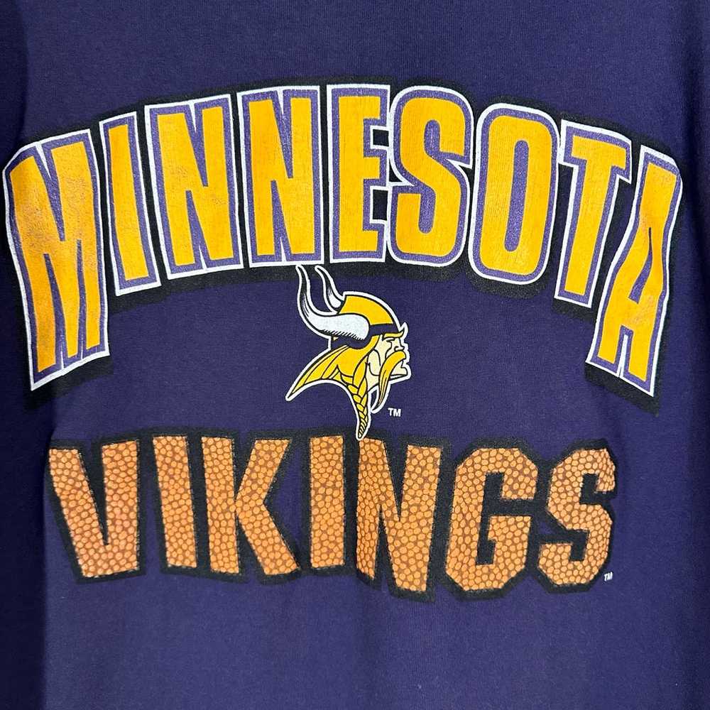 Men’s 90s Vintage Minnesota Vikings T-shirt - image 2