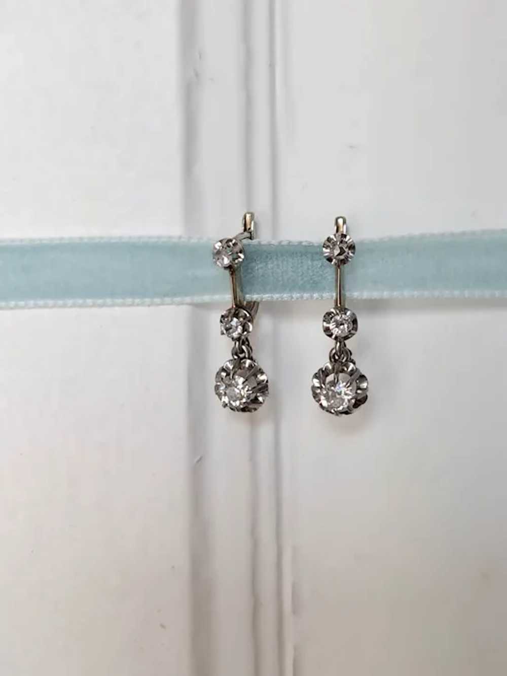 Diamond Art Deco Antique 18K Gold Drop Earrings, … - image 4