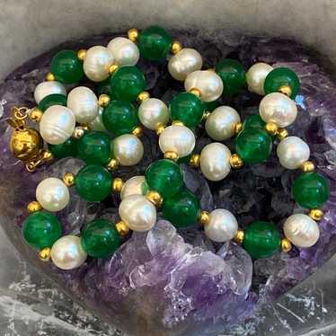 Saint Patricks vintage pearl necklace - image 1