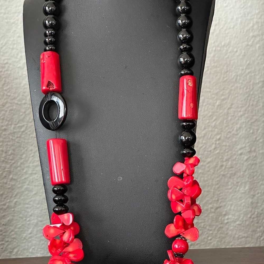 Mediterranean luxury coral onyx necklace - image 3
