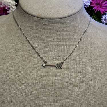 Other 925 silver rhinestone arrow necklace - image 1