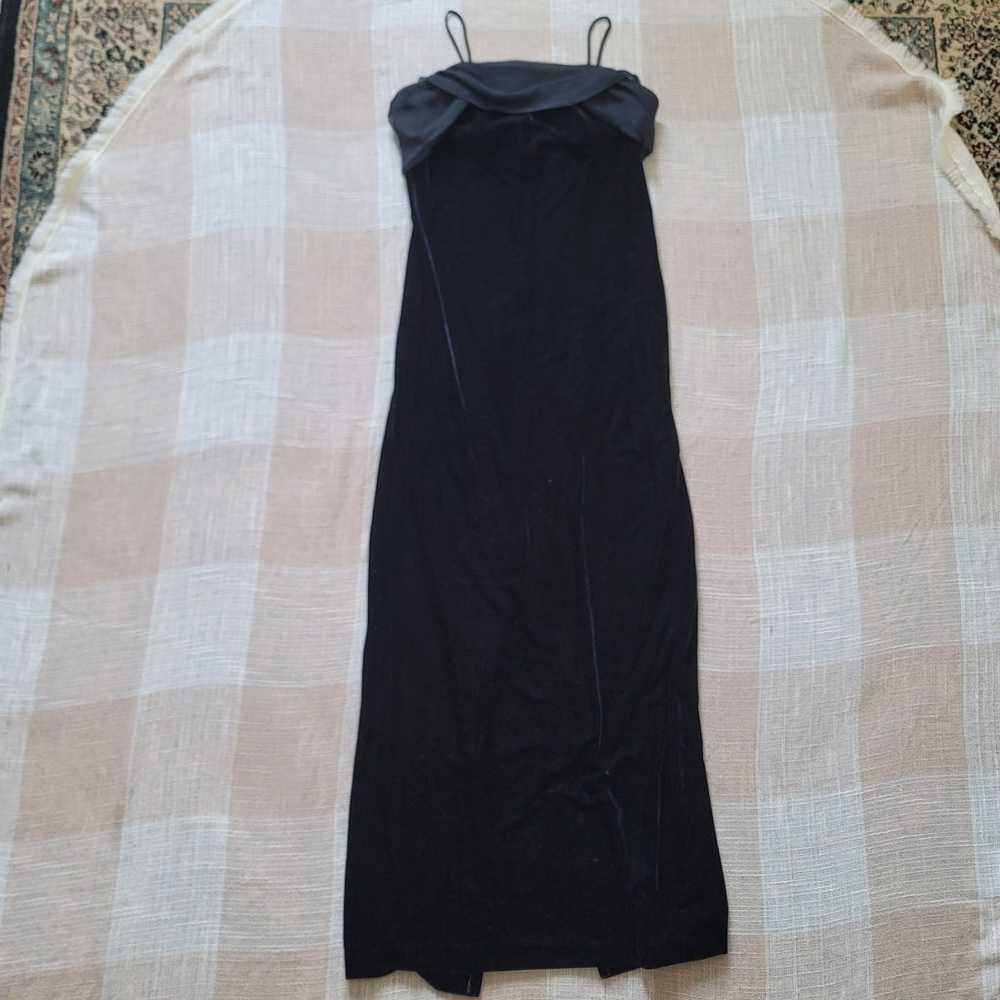 90s Black Velvet Evening Dress - image 7