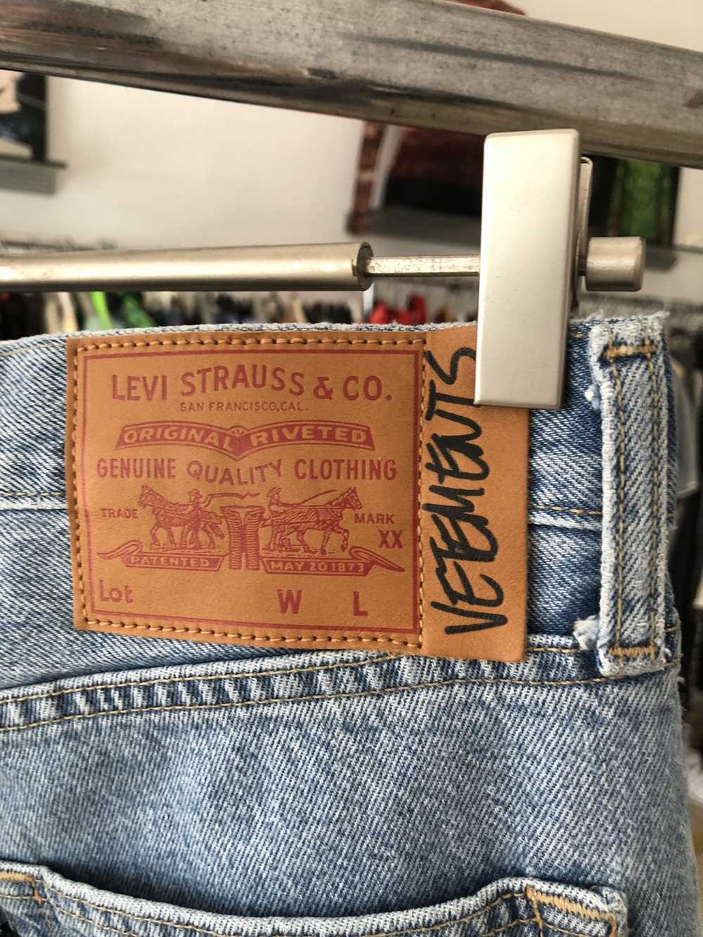 Levi's × Vetements SS19 Runway Track Panel Patch … - image 6