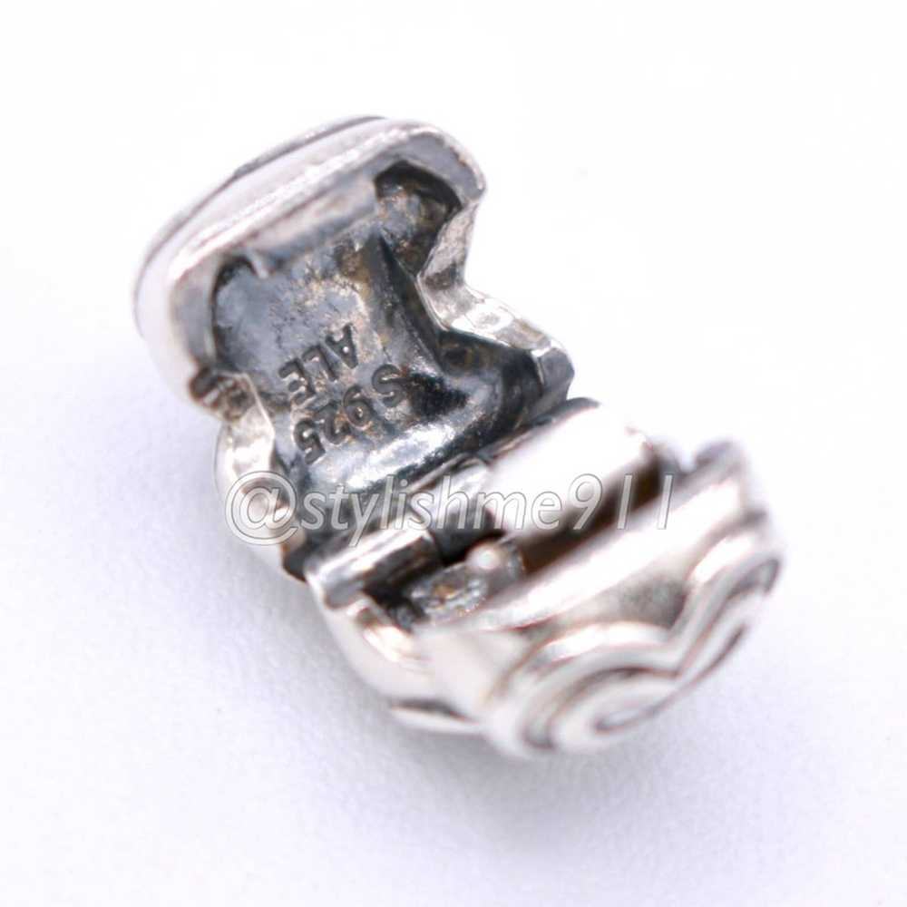 pandora Authentic PANDORA You're In My Heart Clip - image 8