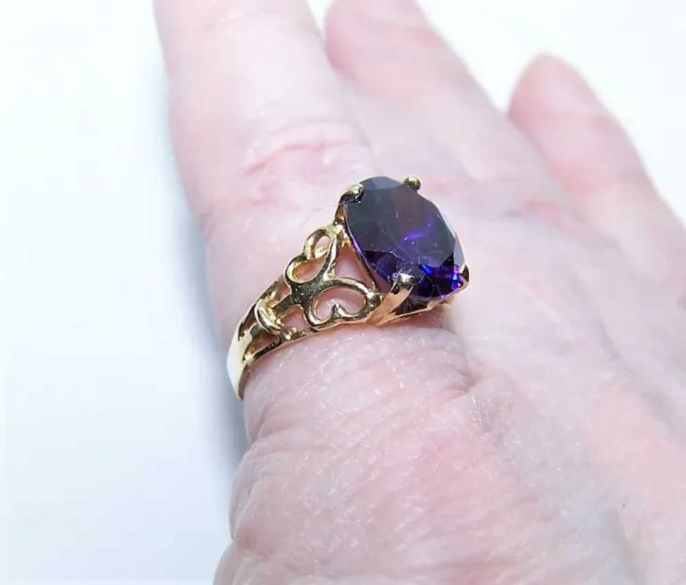 10K Gold Color Change Gemstone Fashion Ring - But… - image 2
