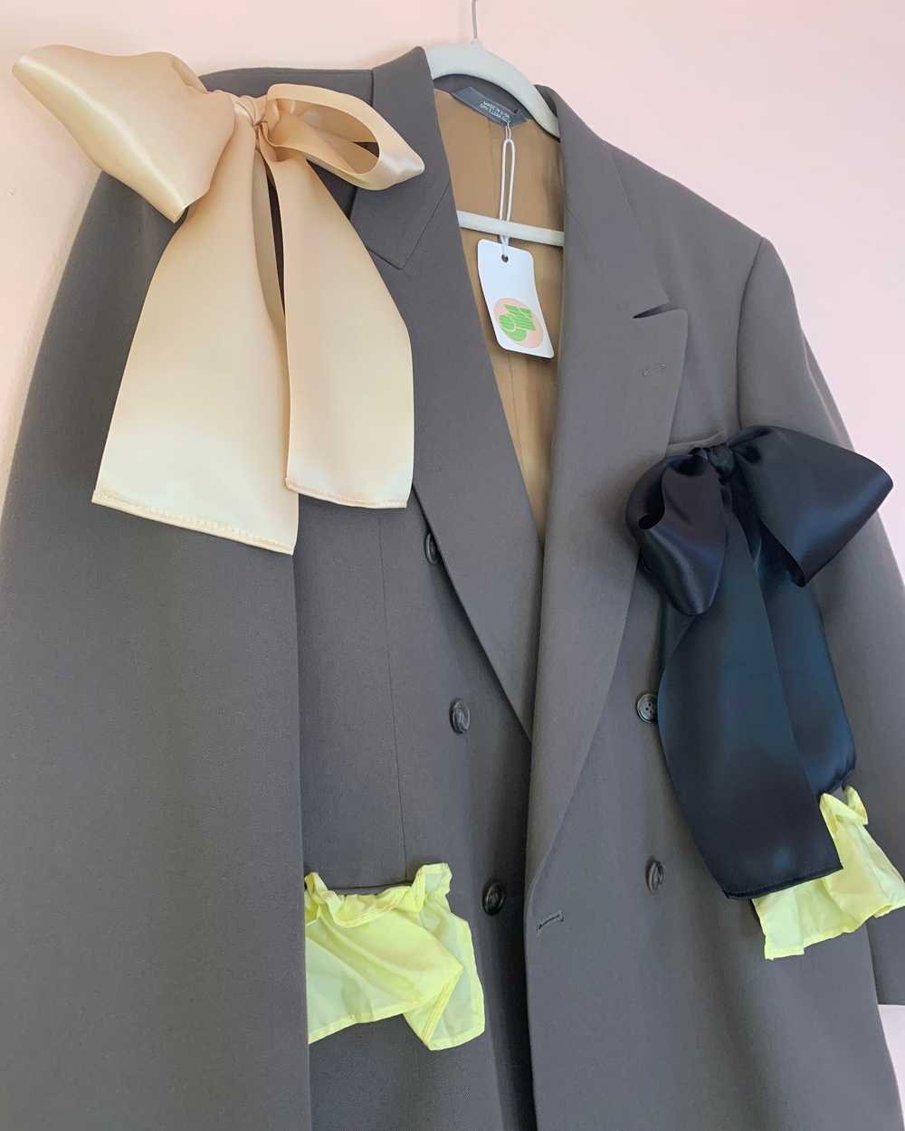 Custom big bow bb blazer - image 11