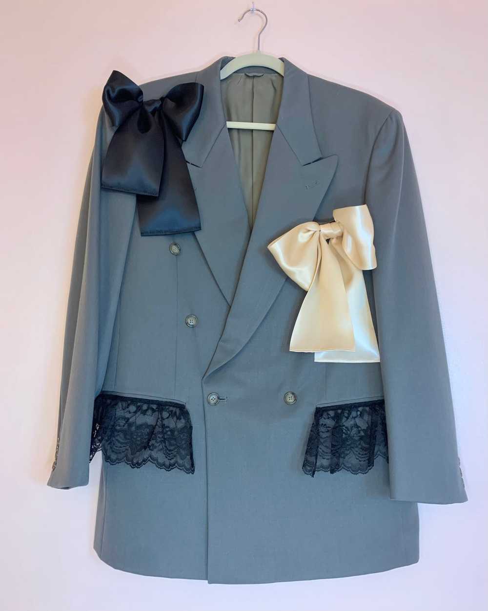 Custom big bow bb blazer - image 6