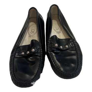 Tod's Gommino patent leather flats