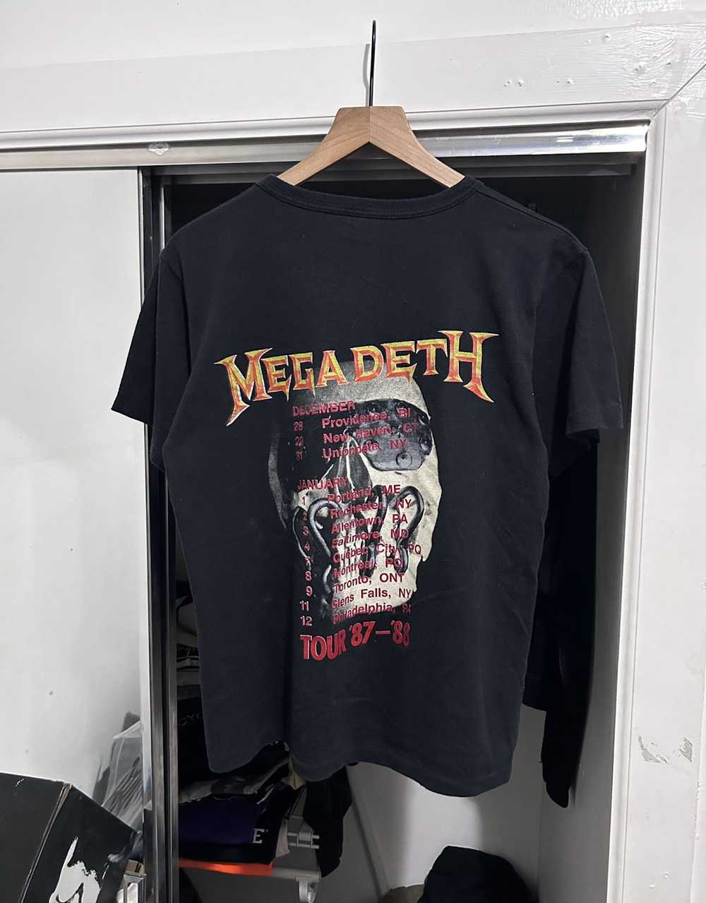 Band Tees × Megadeth × Vintage 87’ Megadeth Peace… - image 5