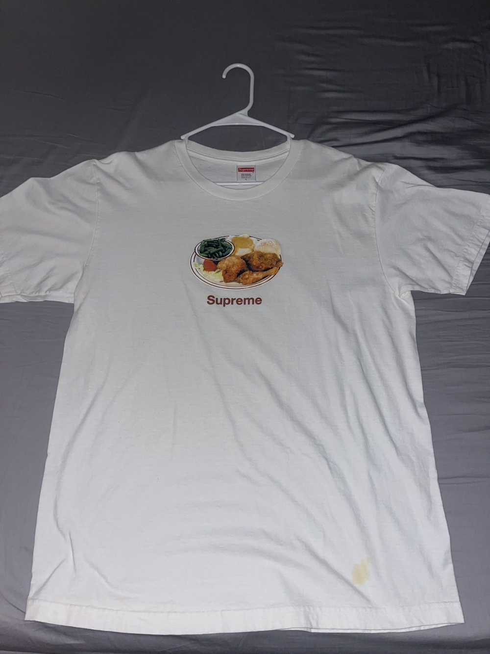 Supreme Supreme chicken dinner tee - image 1