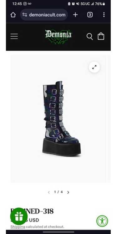 demonia boots size 9 - image 1