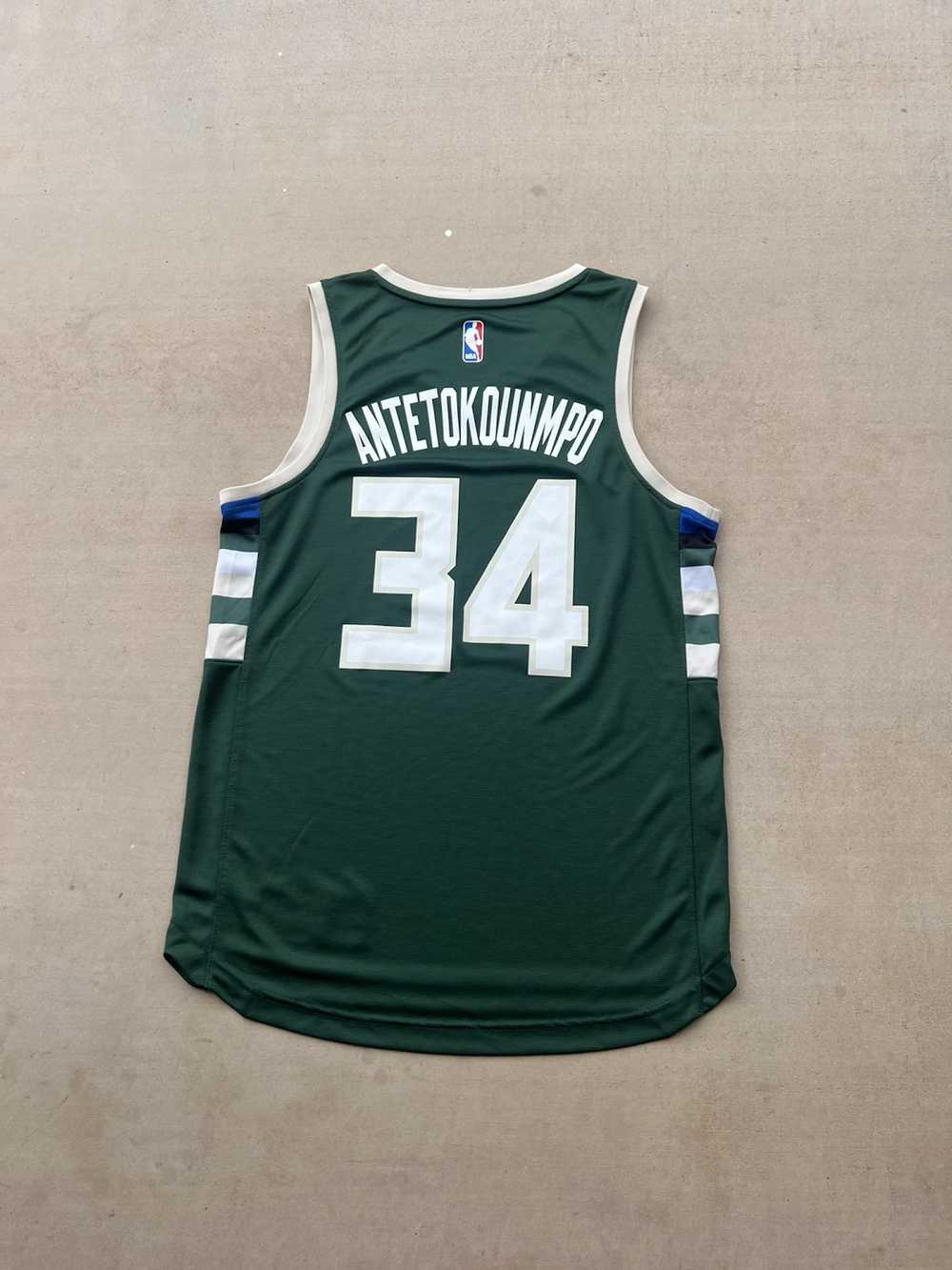 NBA × Streetwear × Vintage Giannis Antetokounmpo … - image 4