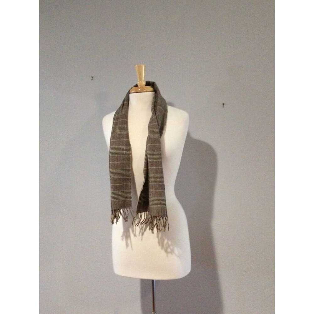 Other Handcrafted New York Scarf - image 5