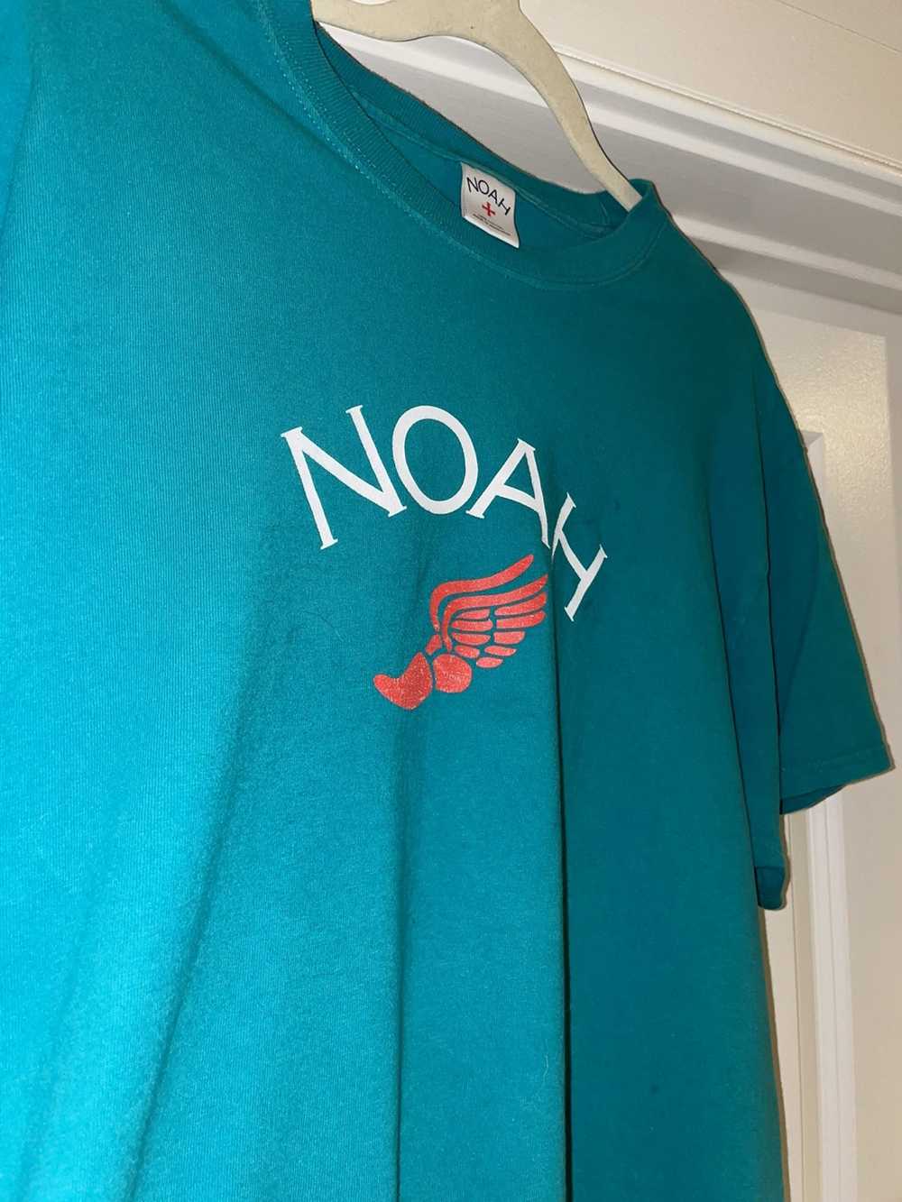 Noah Noah Jade T-shirt Winged foot - image 3