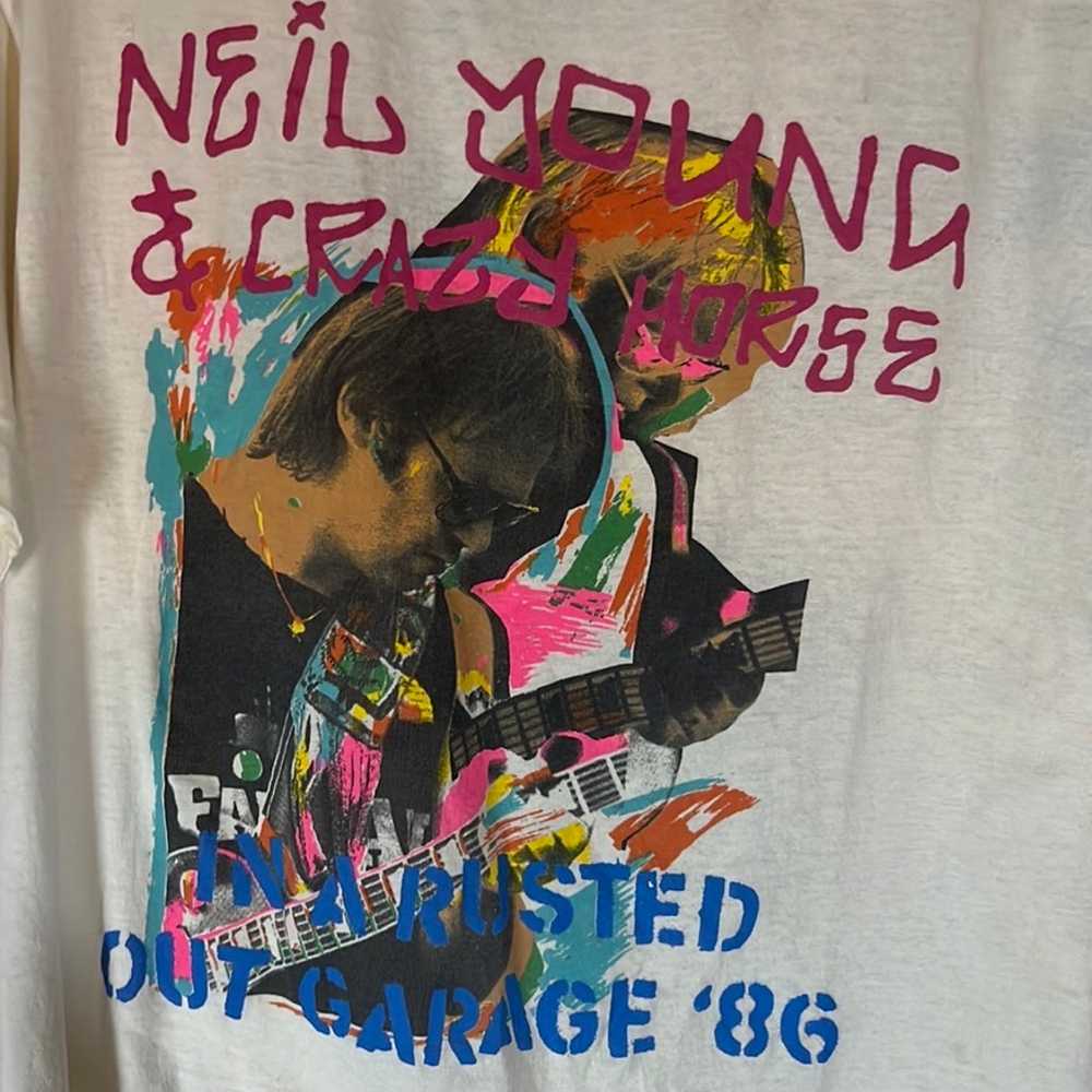 VTG LG 80S T-SHIRT NEIL YOUNG & CRAZY HORSE IN A … - image 1